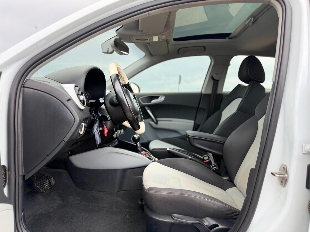 Audi A1 SPB 1.4 TFSI 122cv S tronic*Tetto*Fari