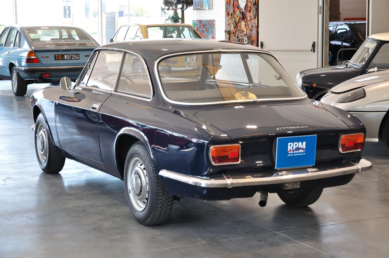 Alfa Romeo GT 1300 Junior ASI Oro conservata