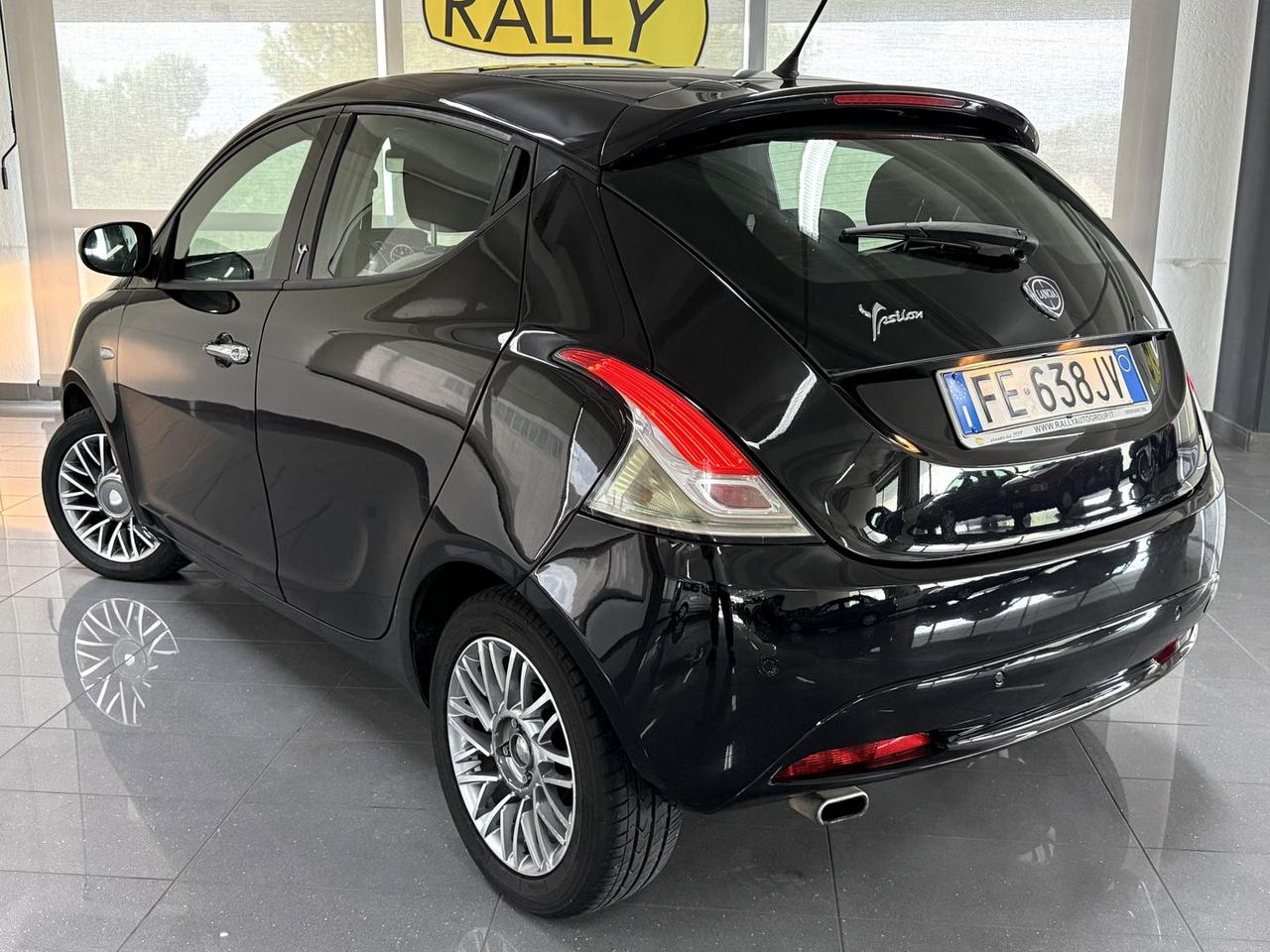 Lancia Ypsilon Platinum 1.2 LPG #7781