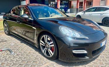 Porsche Panamera 4.8 Turbo Chrono pack full PDK