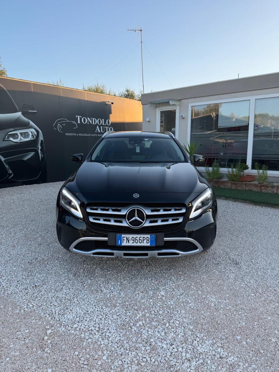 MERCEDES - Classe GLA - GLA 200 d Automatic Sport