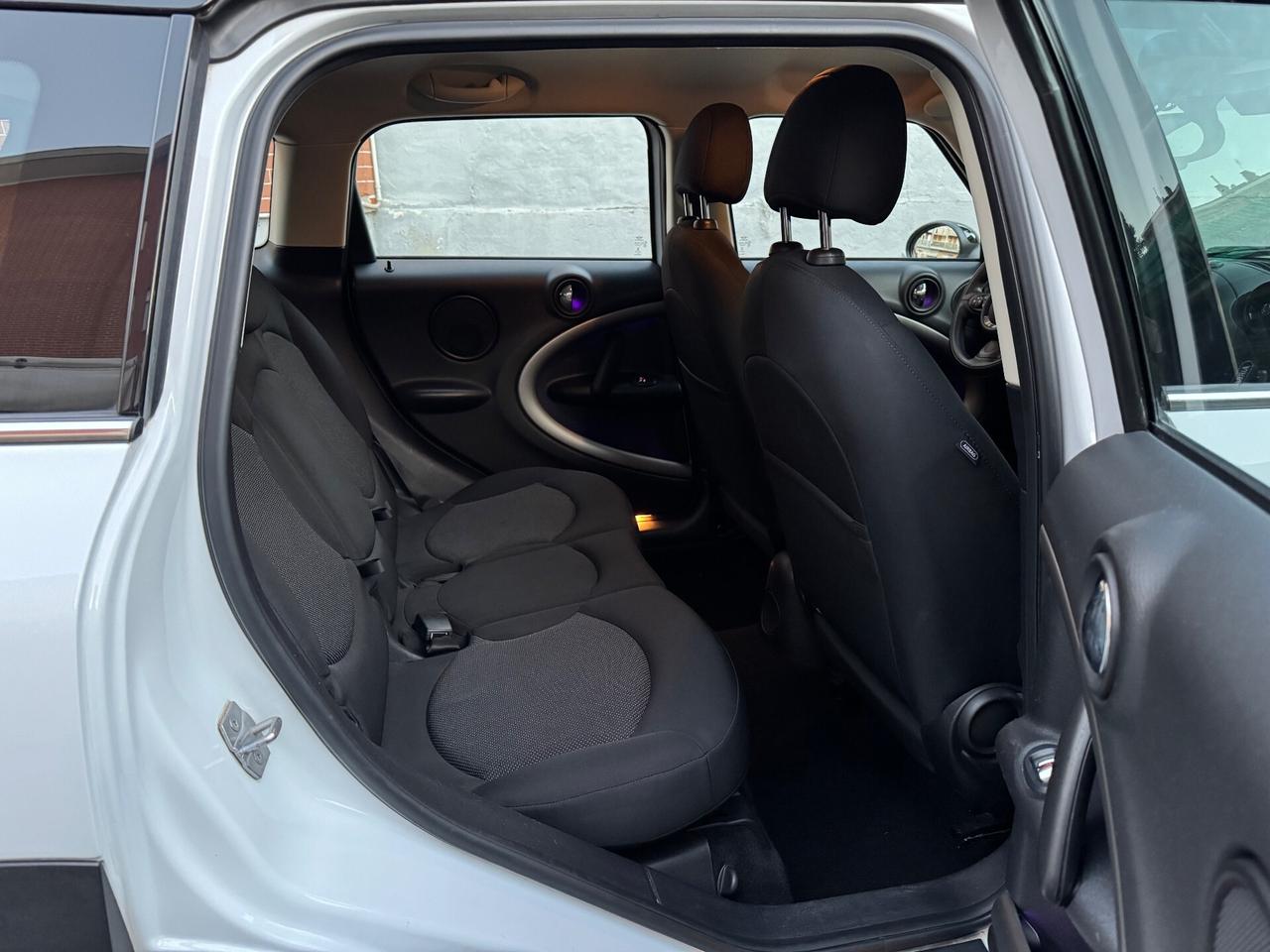 Mini Cooper D Countryman 2.0 Business Automatica