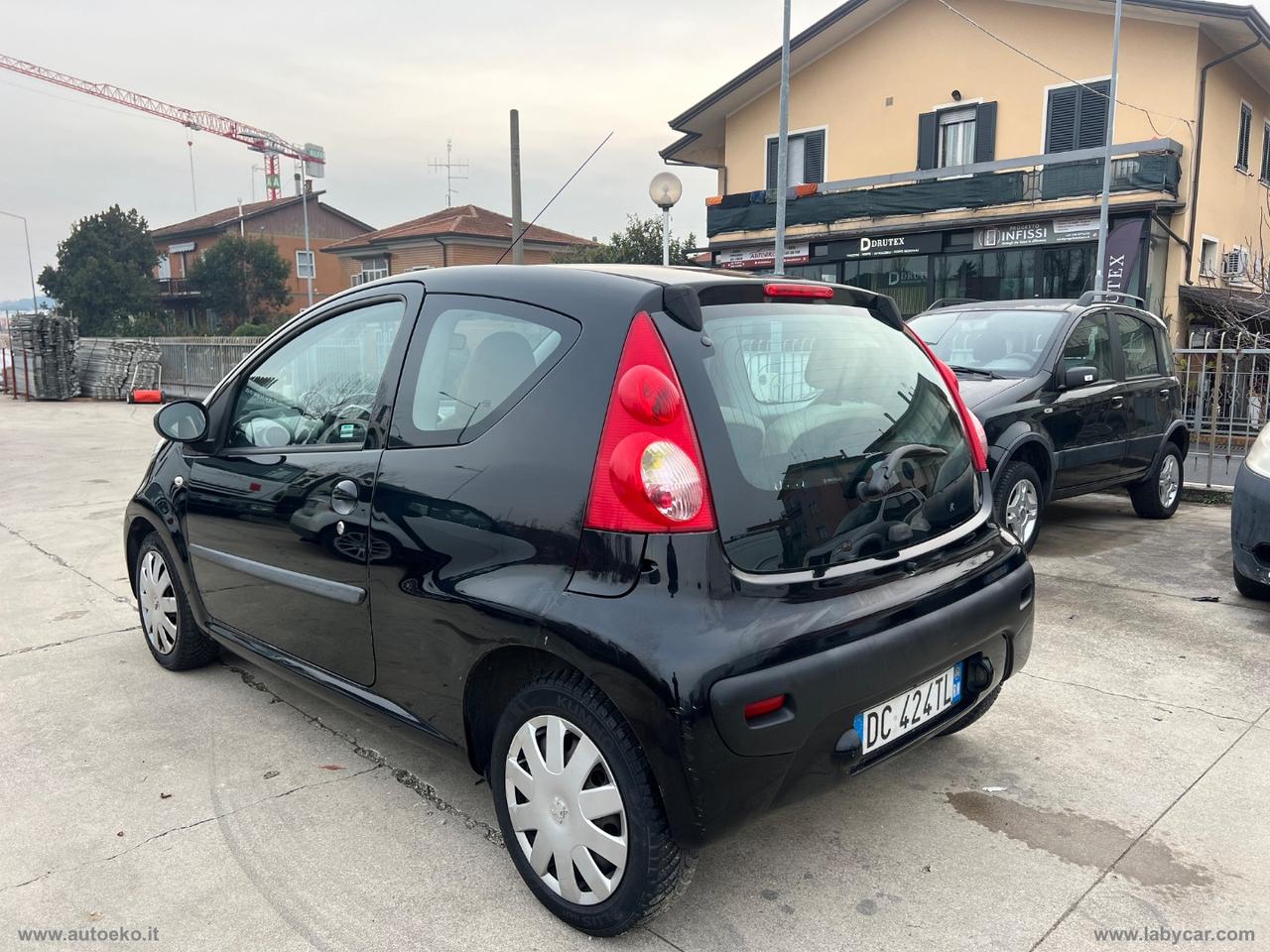 PEUGEOT 107 1.0 68 CV 3p. Sweet Years