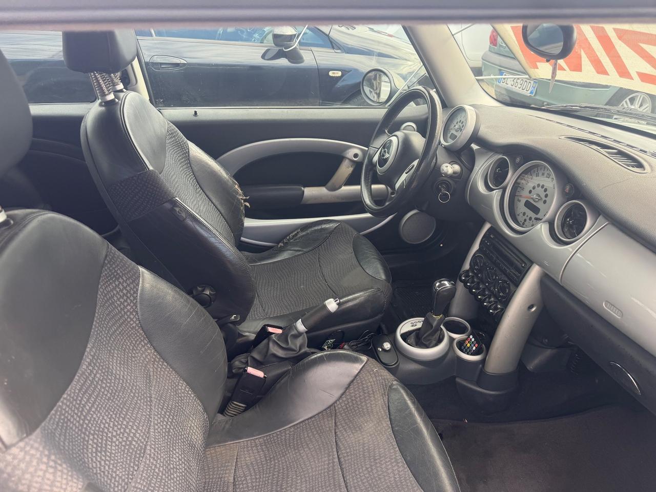 Mini 1.6 benzina 2002 AUTOMATICO