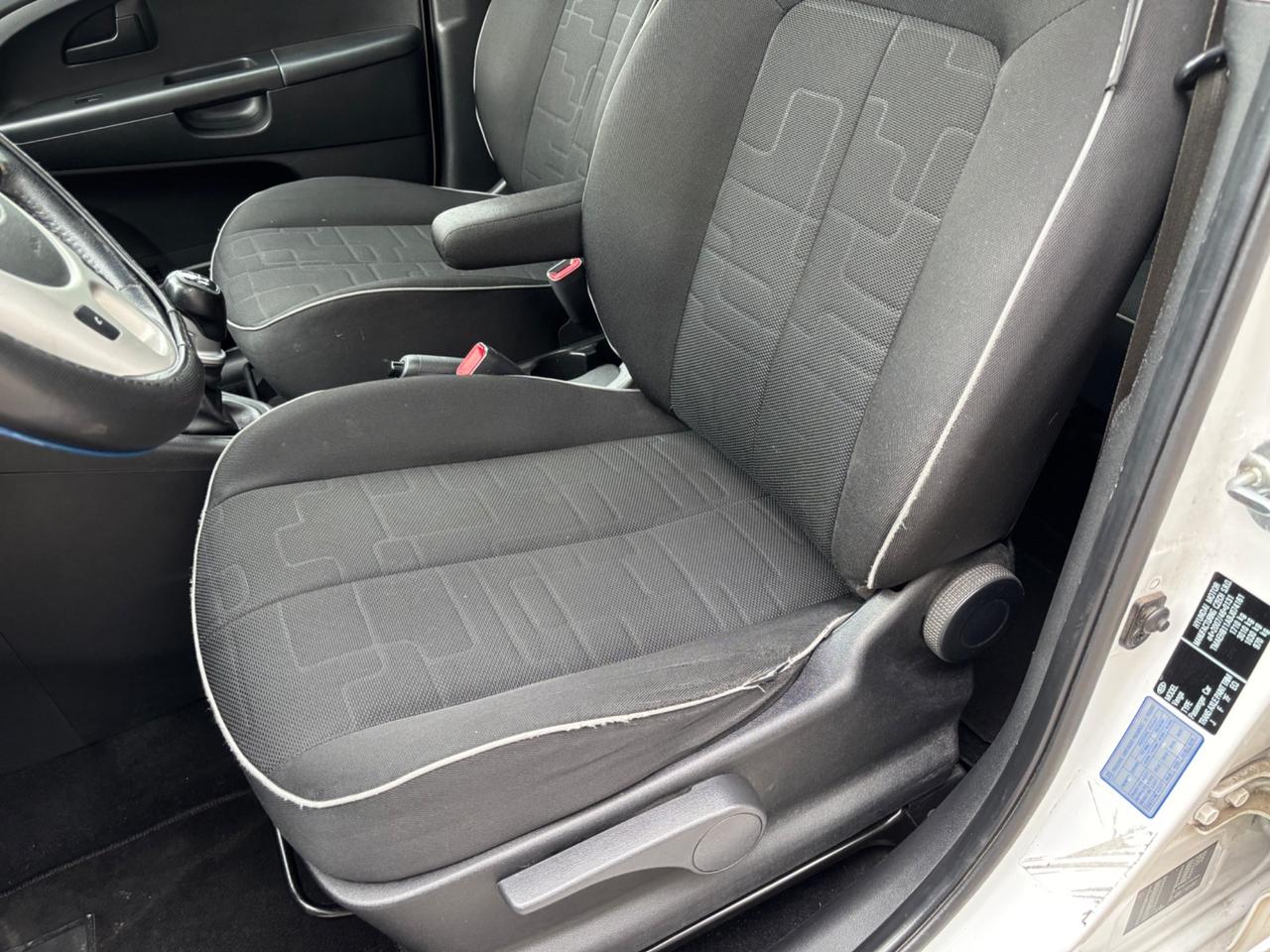 Kia Venga 1.4 benzina OK NEOPATENTATI
