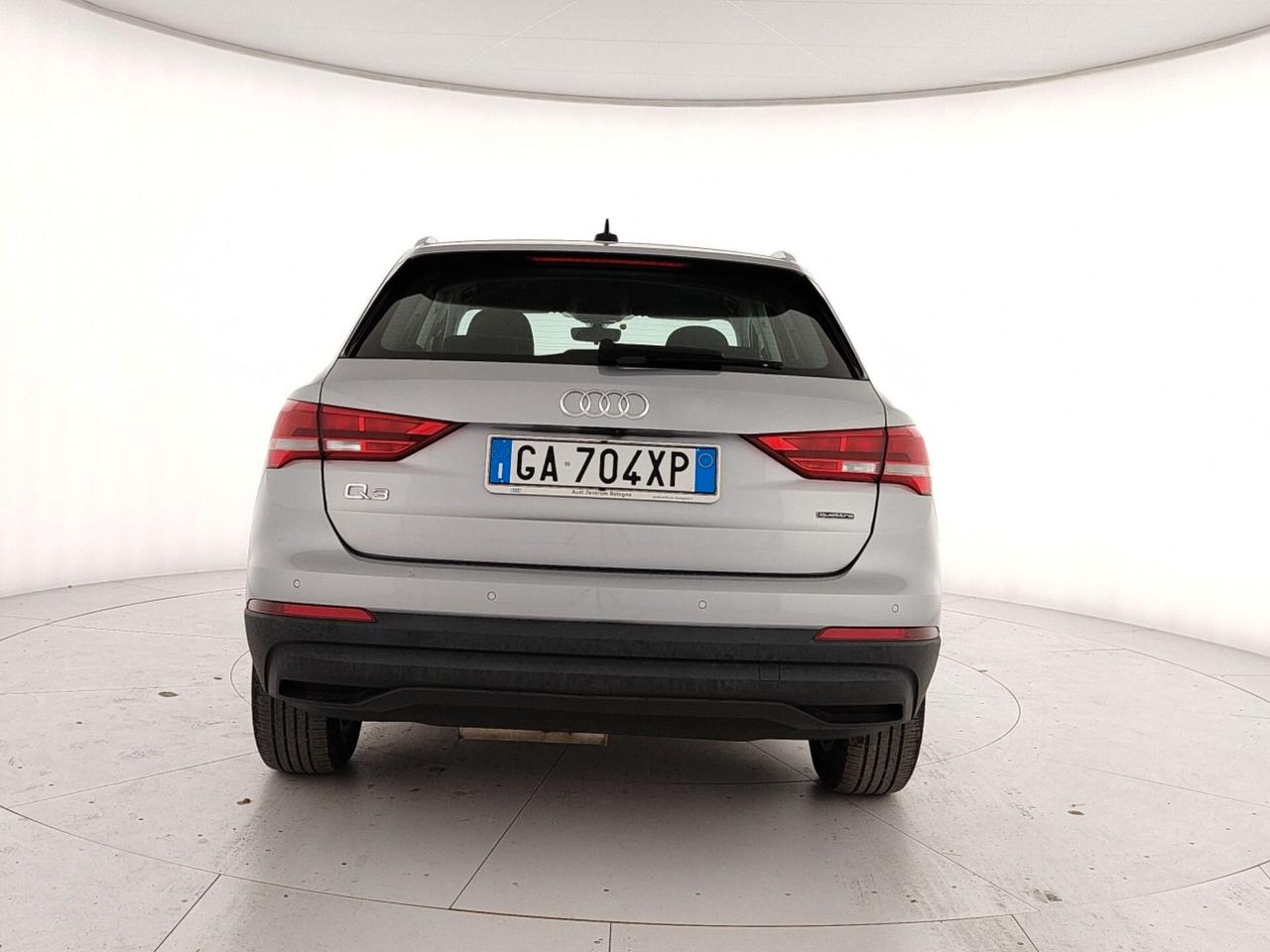 Audi Q3 35 TDI quattro Business