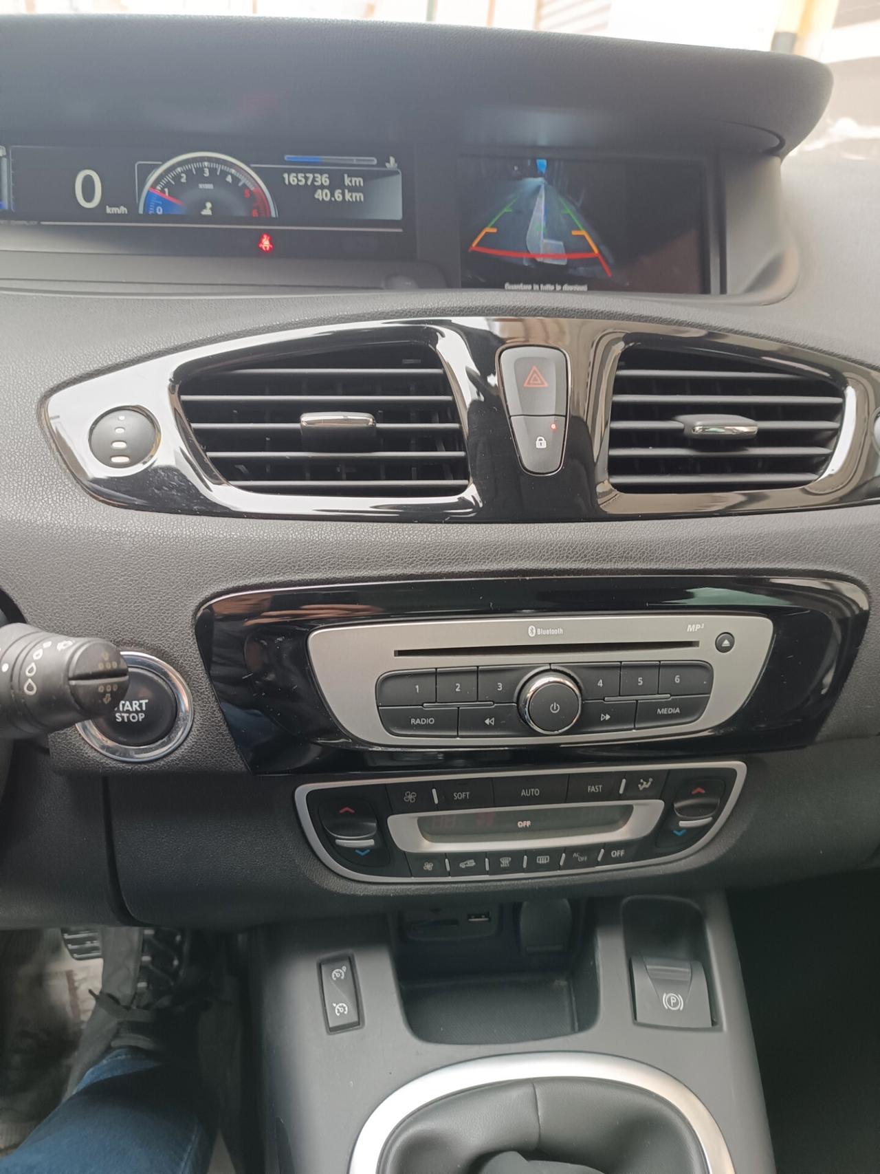 Renault Scenic Scénic dCi 110 CV LIMITED BOSE NAVI CAMERA