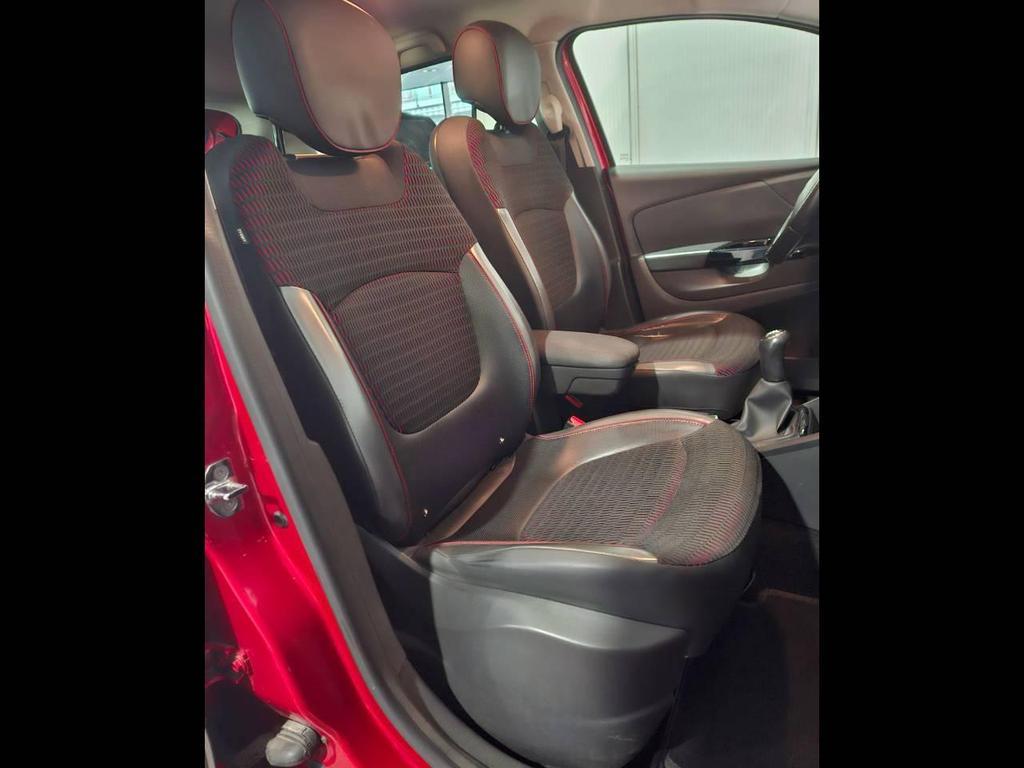 Renault Captur 1.5 dCi Project Runway EDC