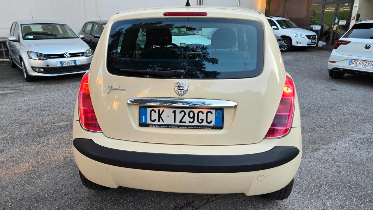 Lancia Ypsilon 1.2 Neopatentati 104600Km Euro4