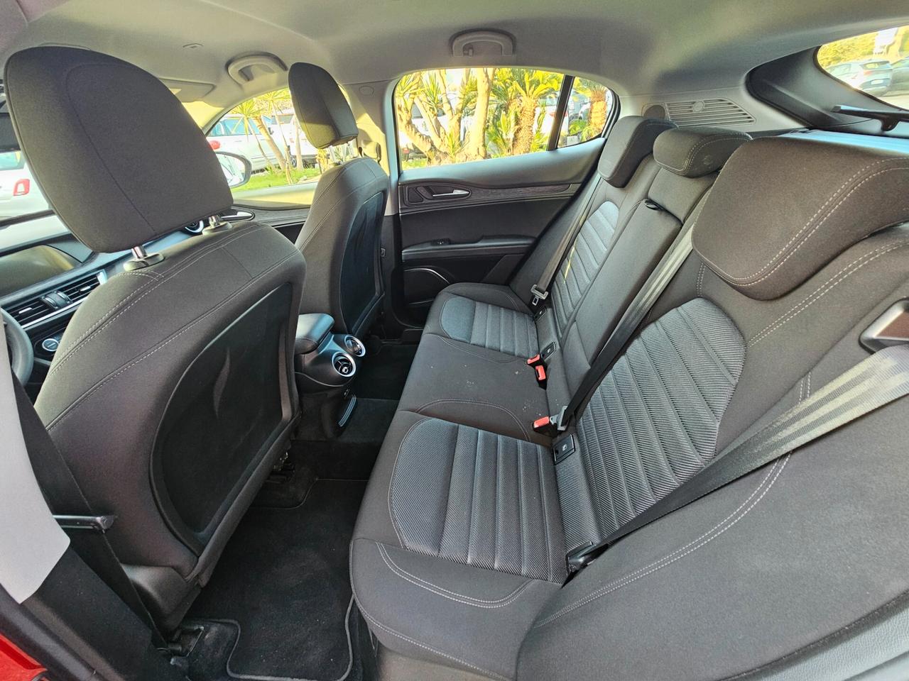 Alfa Romeo Stelvio 2.2 Turbodiesel 190 CV AT8 RWD Business