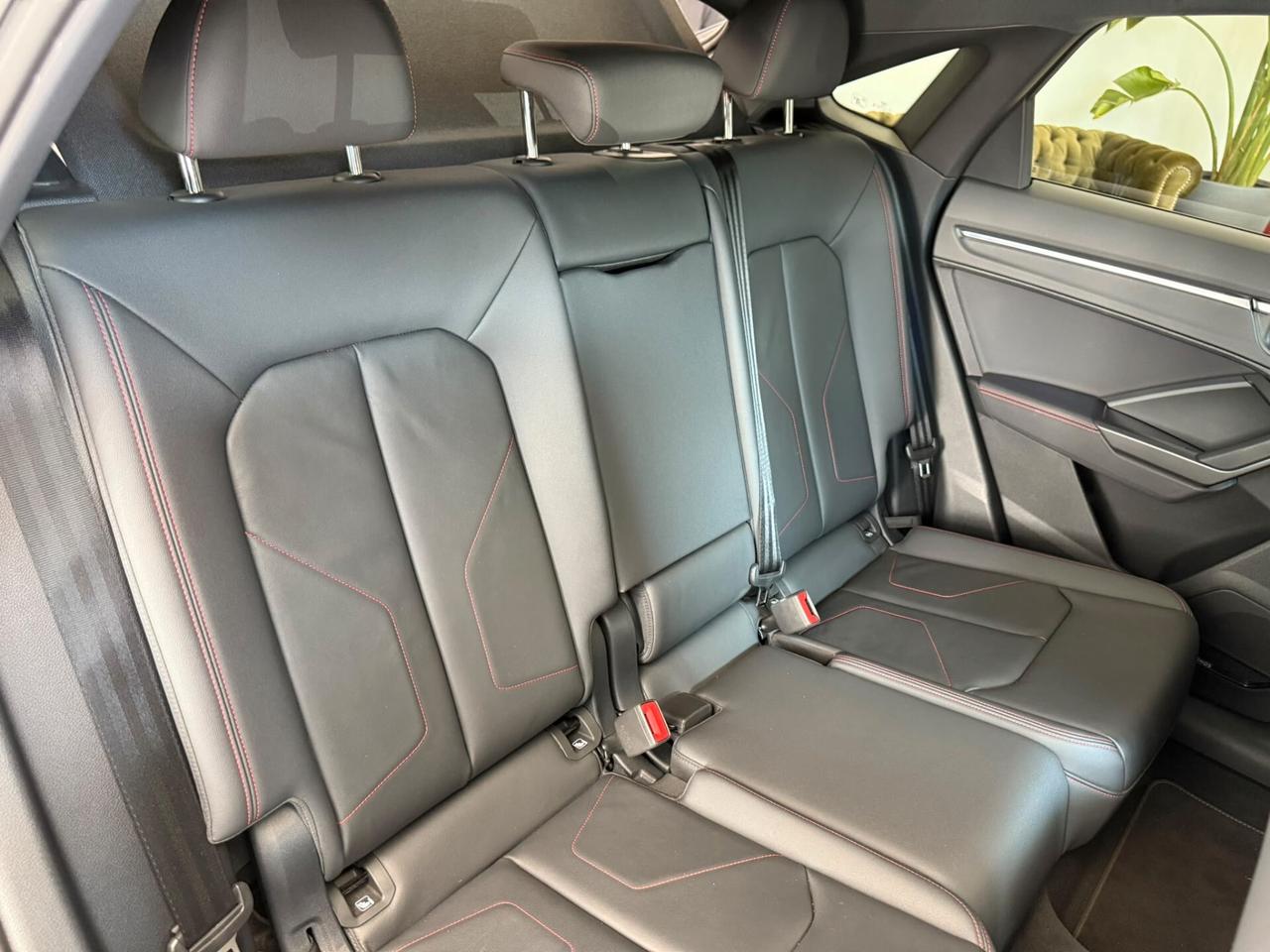Audi Q3 quattro S tronic Identity Black TETTO FULL