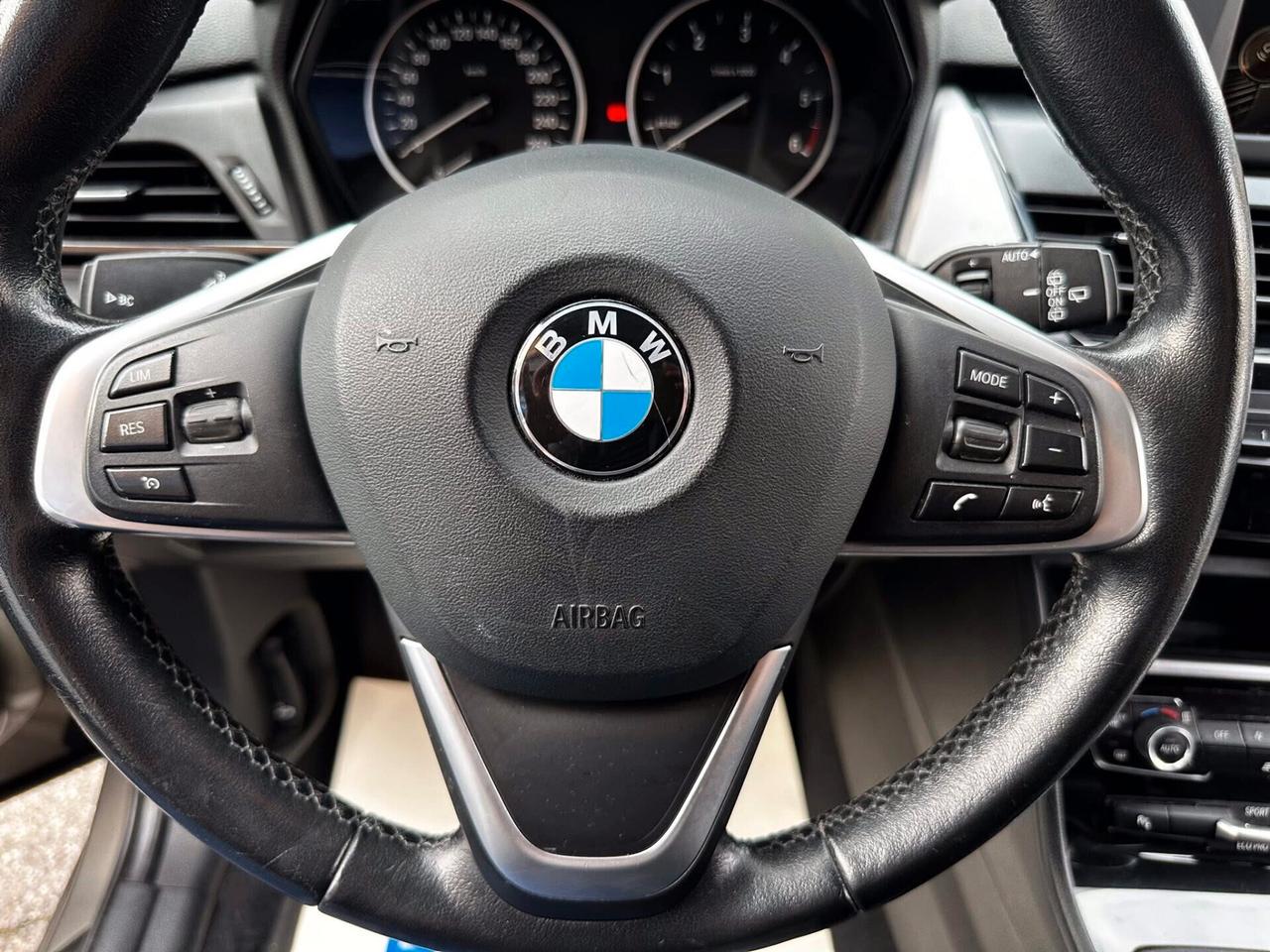 Bmw 2er Active Tourer 218d Active Tourer Sport