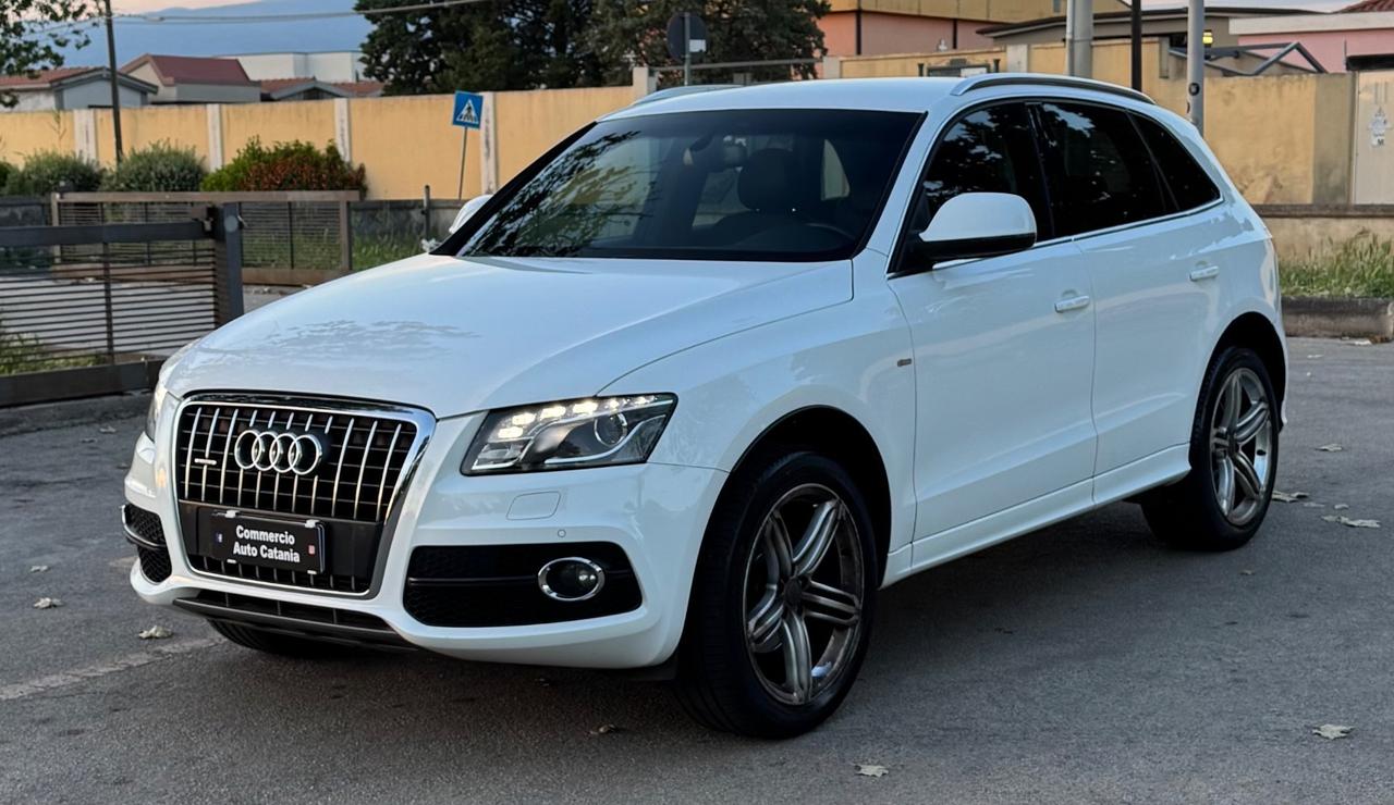 Audi Q5 2.0 TDI S-LINE
