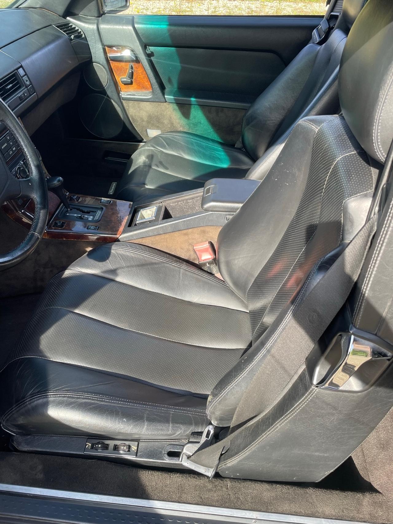 Mercedes-Benz SL 300