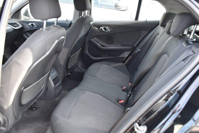 BMW 116 d 5p. Advantage