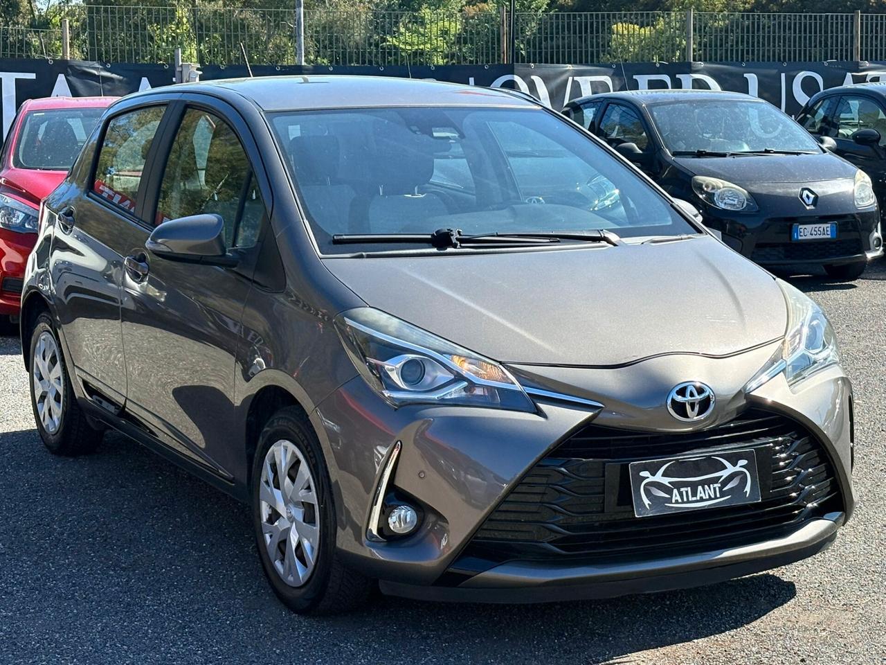 Toyota Yaris 1.0 5 porte Active