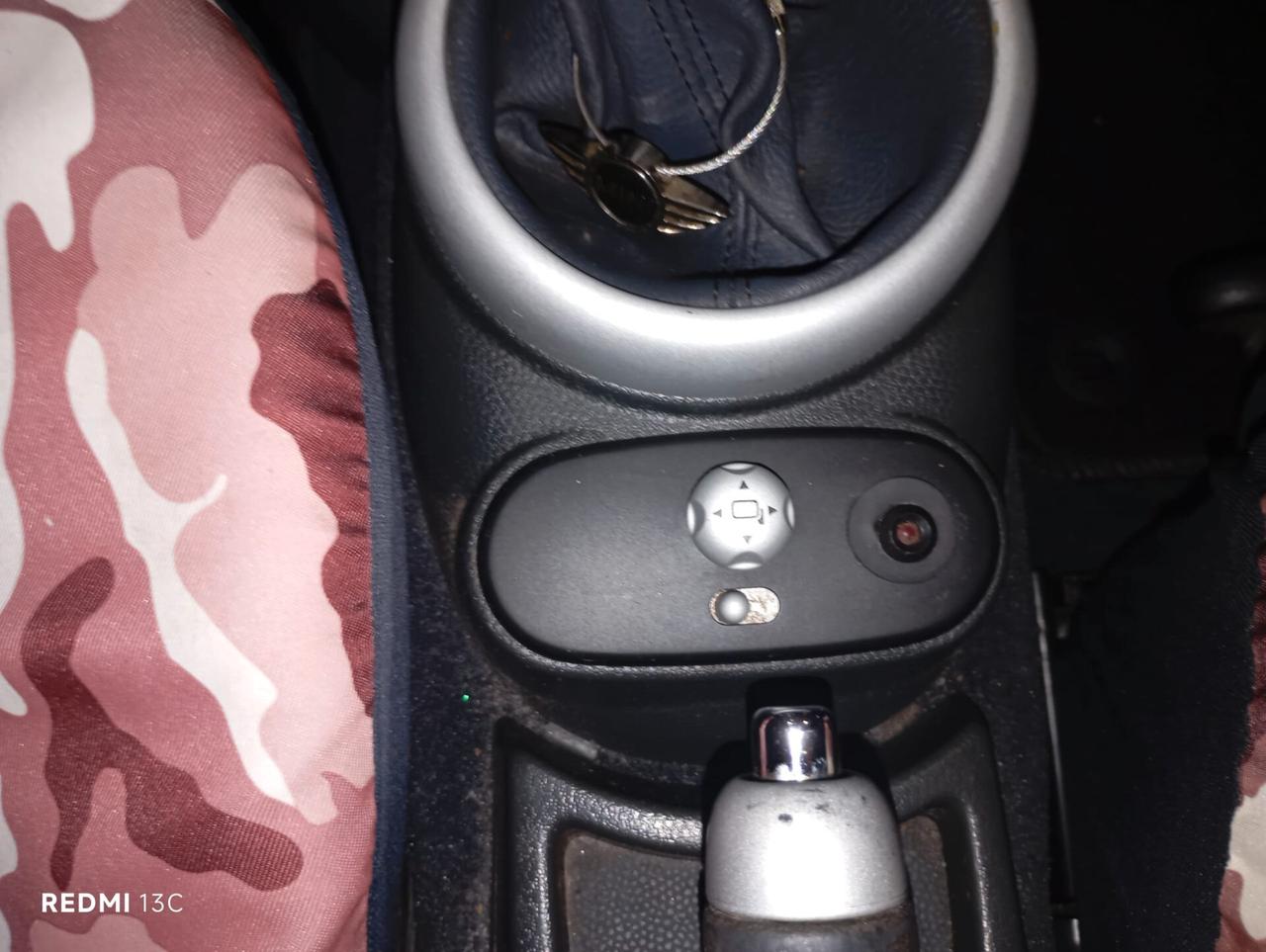 MINI COOPER DEL 2005 BENZINA 150.000 KM