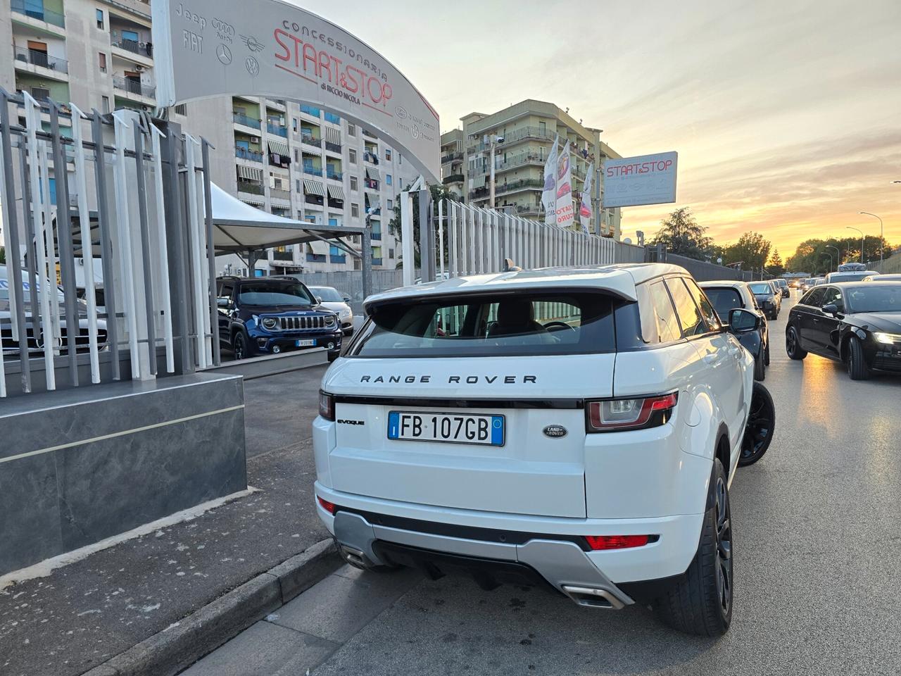Land Rover Range Evoque 2.2 TD4 150cv 5p. Dynamic