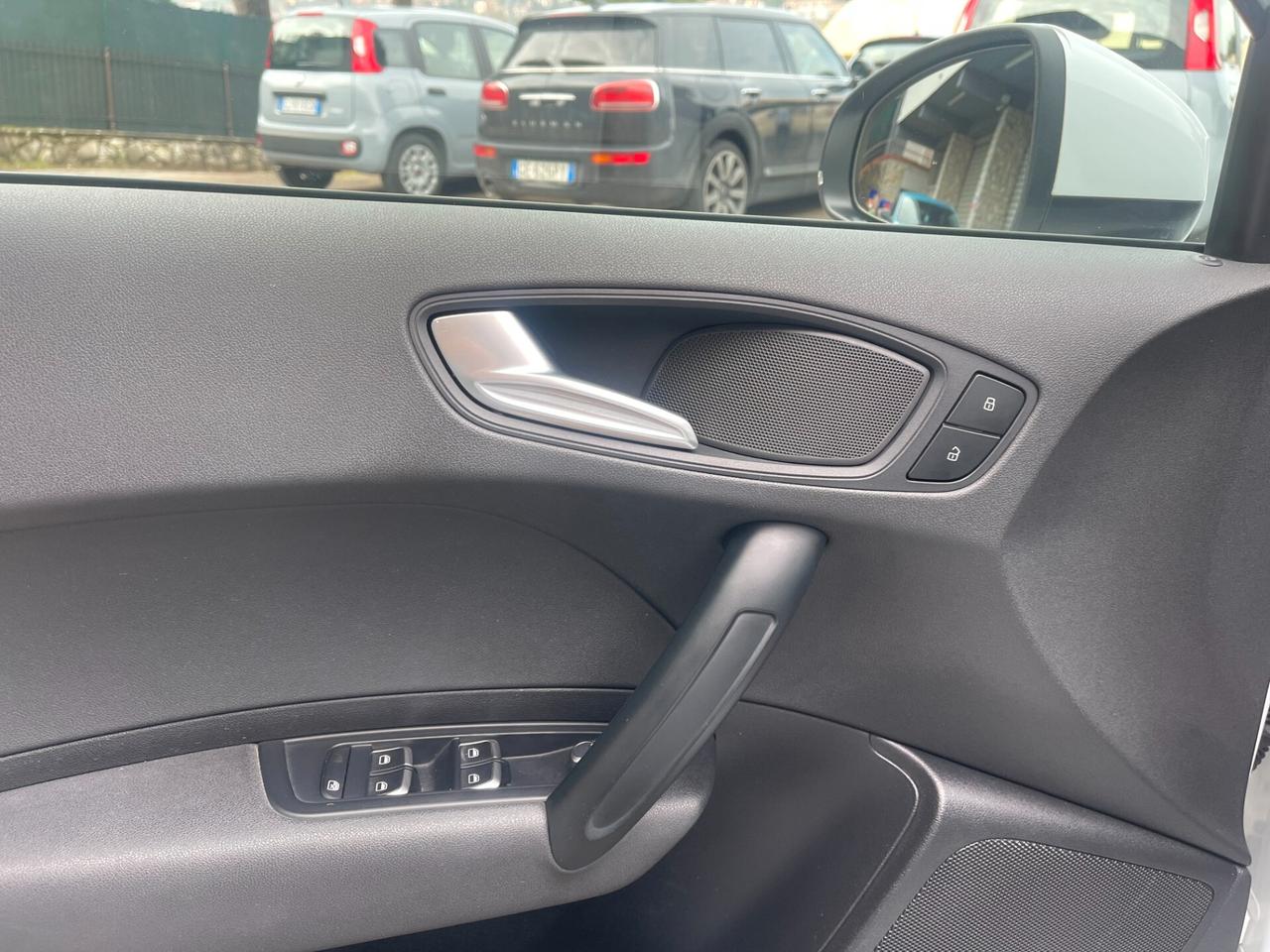 Audi A1 SPB 1.6 TDI 116 CV Admired NEO PATENTATI