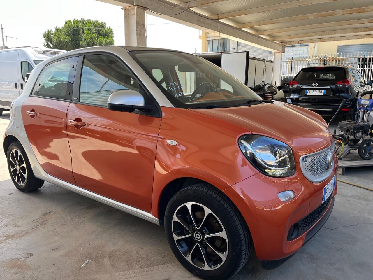 Smart ForFour 70 1.0 Youngster