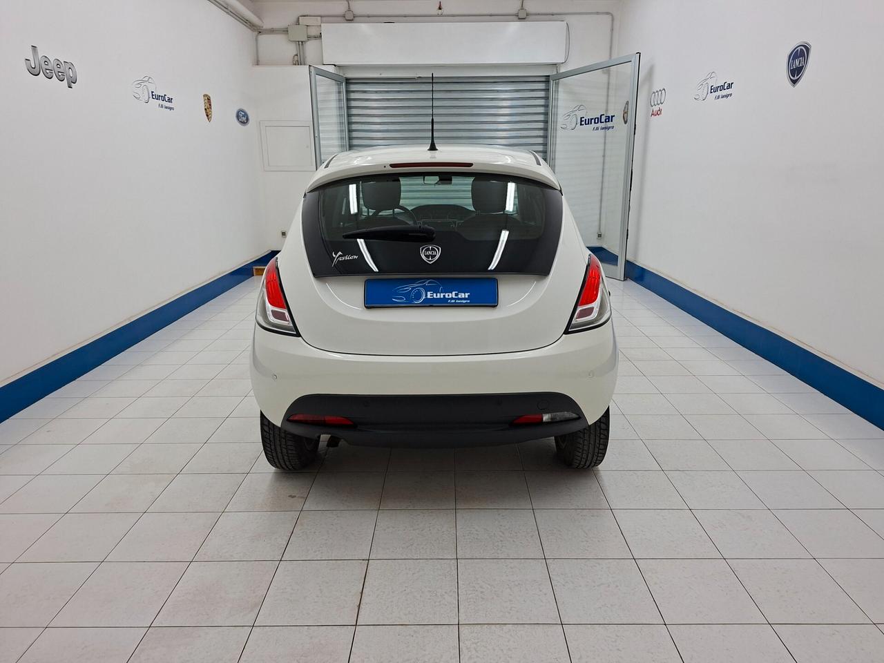 Lancia Ypsilon 0.9 TwinAir 85cv Ecochic Platinum