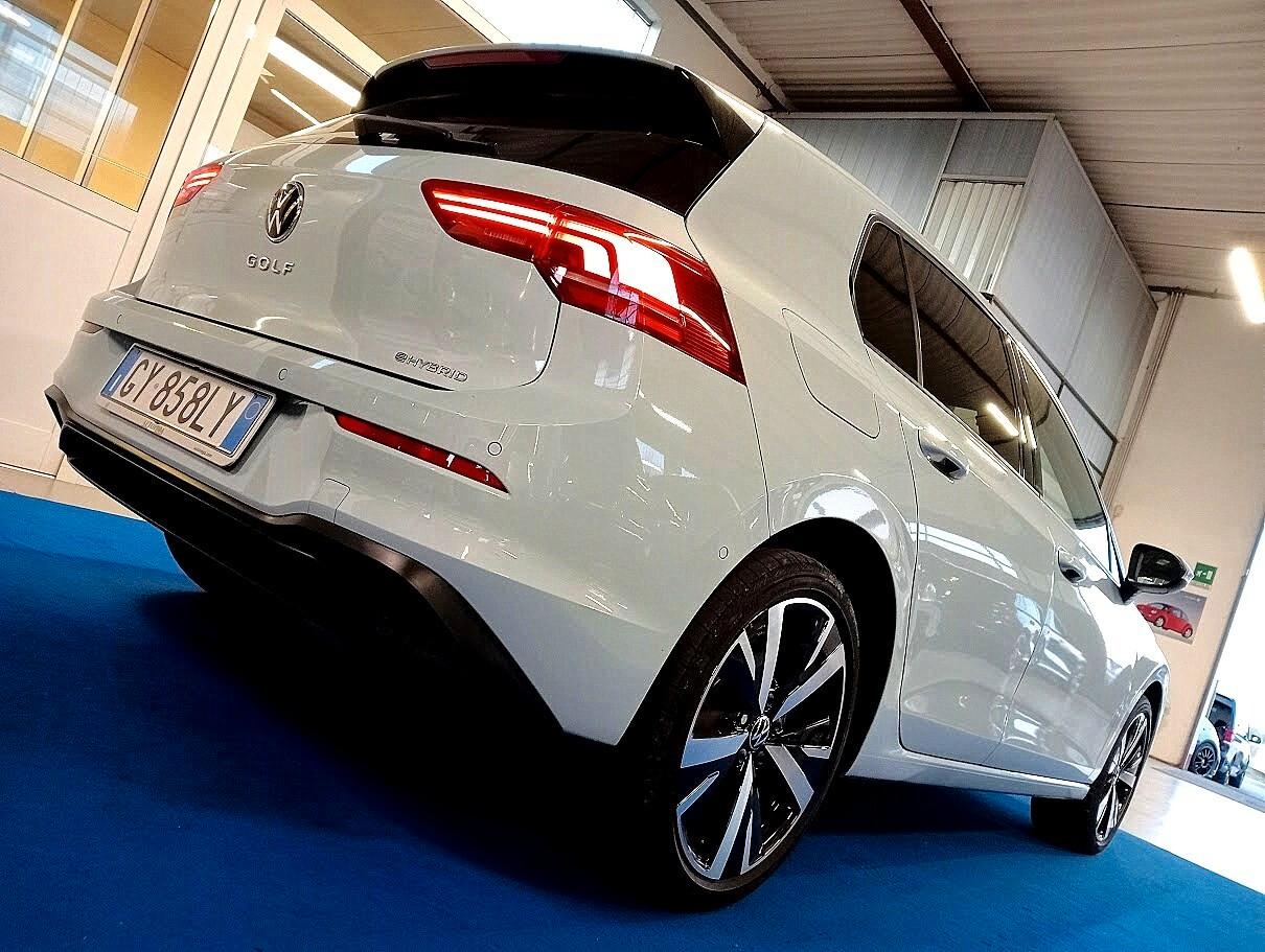 Volkswagen Golf 1.5 TSI eHybrid 204cv DSG 18" LED CAMERA ACC