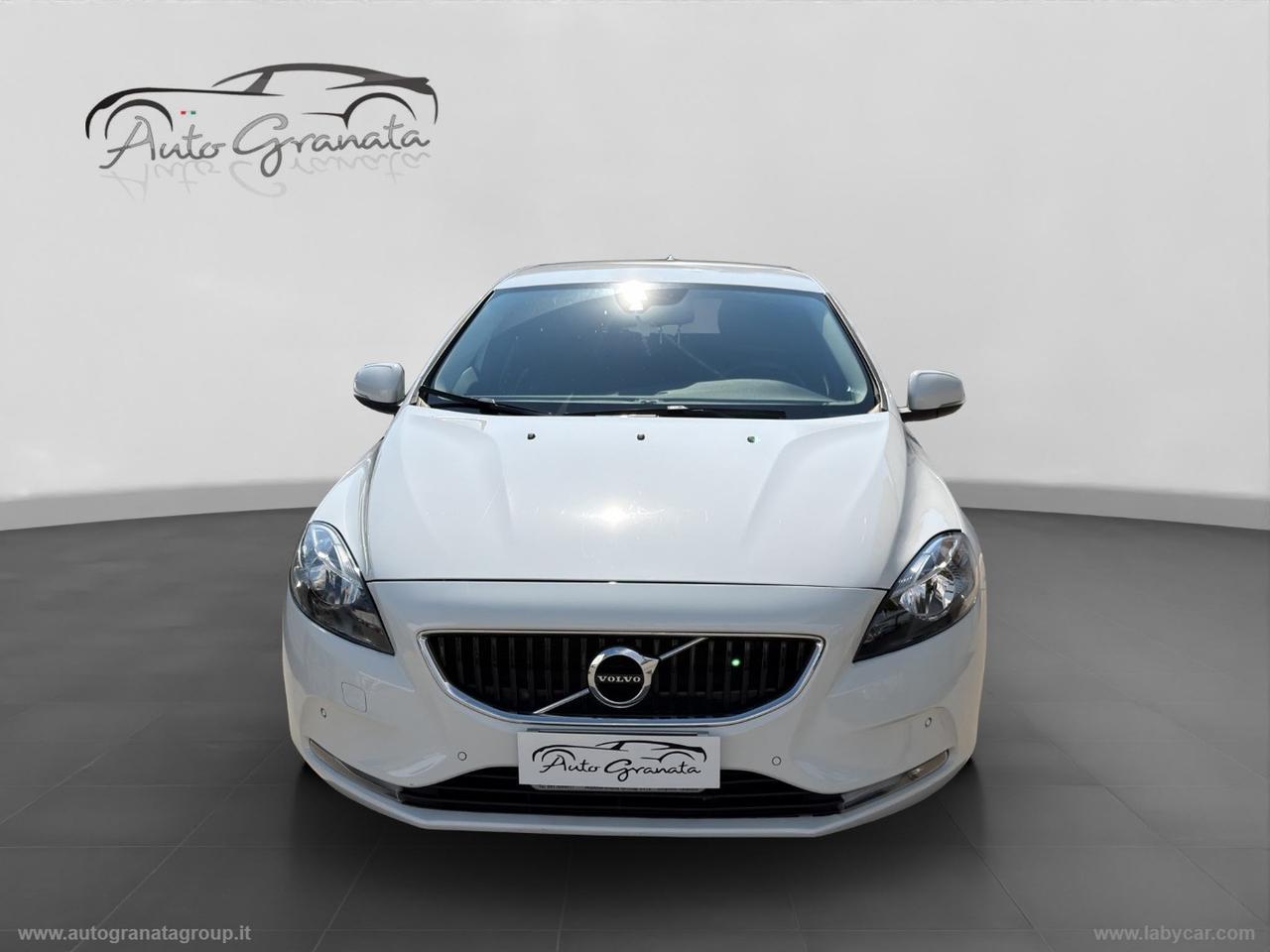 VOLVO V40 D2 Momentum BELLA AFFARE VERO!