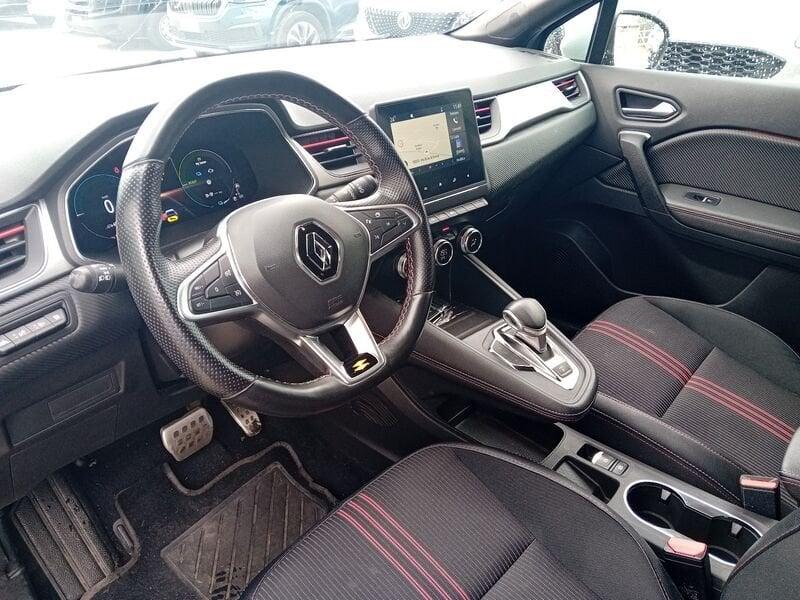 Renault Captur E-Tech plug-in hybrid 1.6 PHEV E-TECH 117KW RS LINE