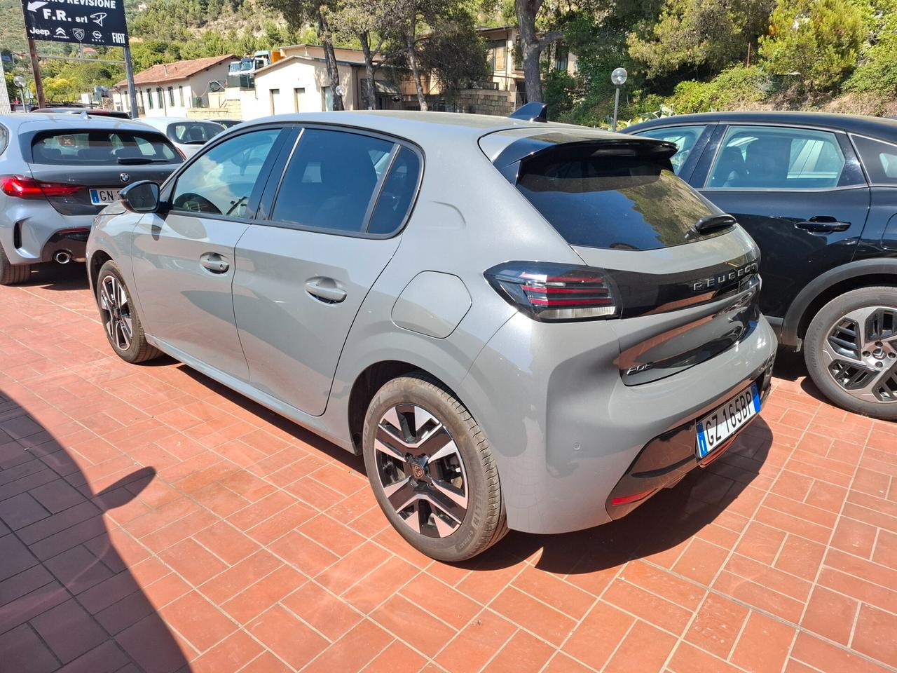 Peugeot 208 PureTech 100 Stop&Start 5 porte Allure