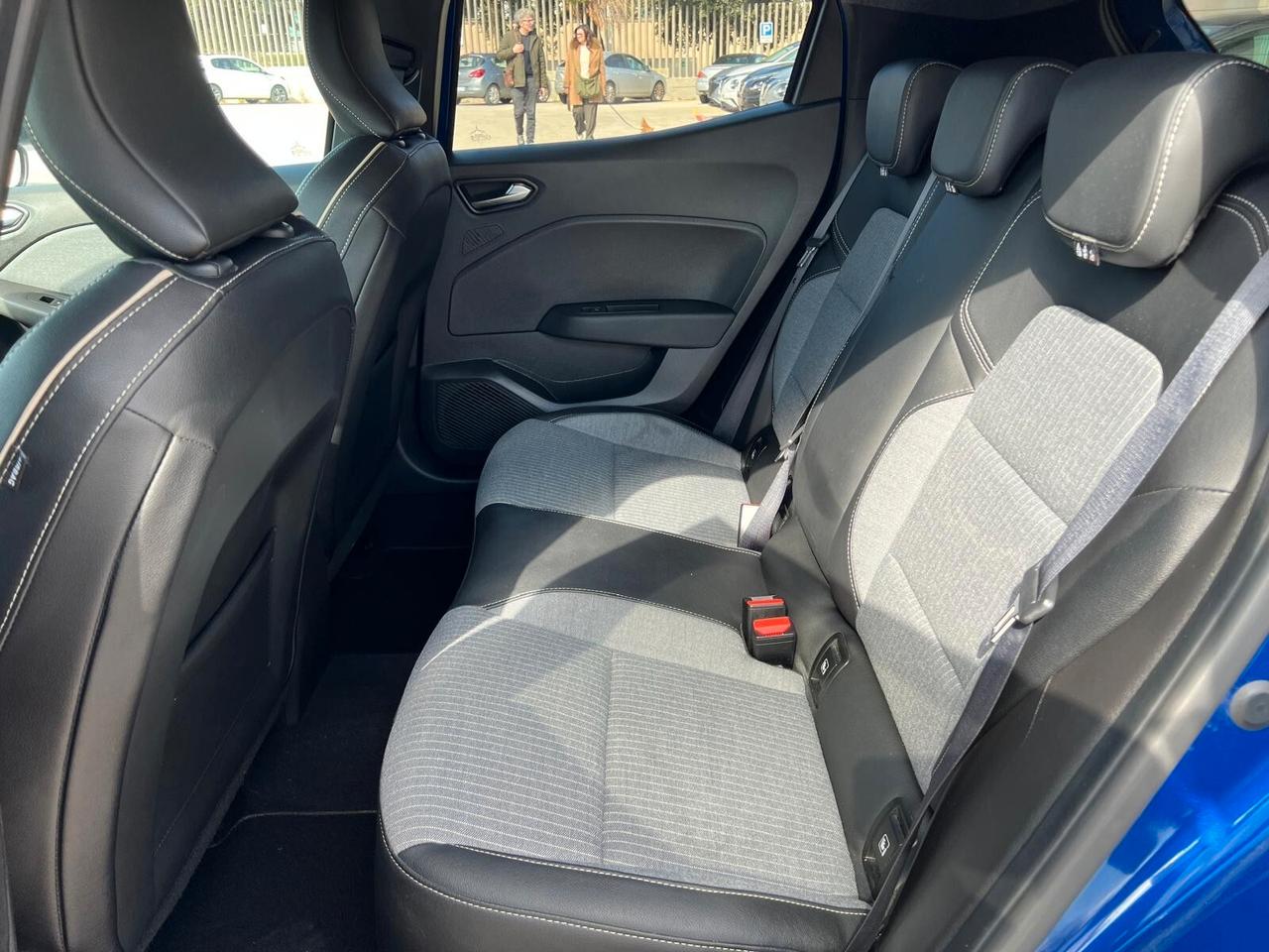 Renault Clio TCe 90 CV 5 porte Techno