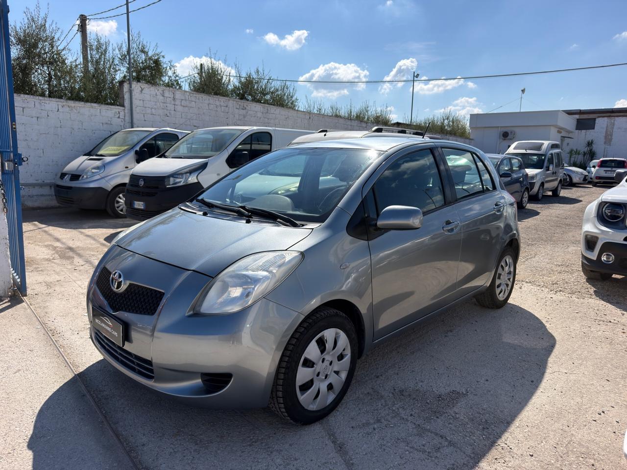 Toyota Yaris 1.0 5 porte Sol “NUOVISSIMA”