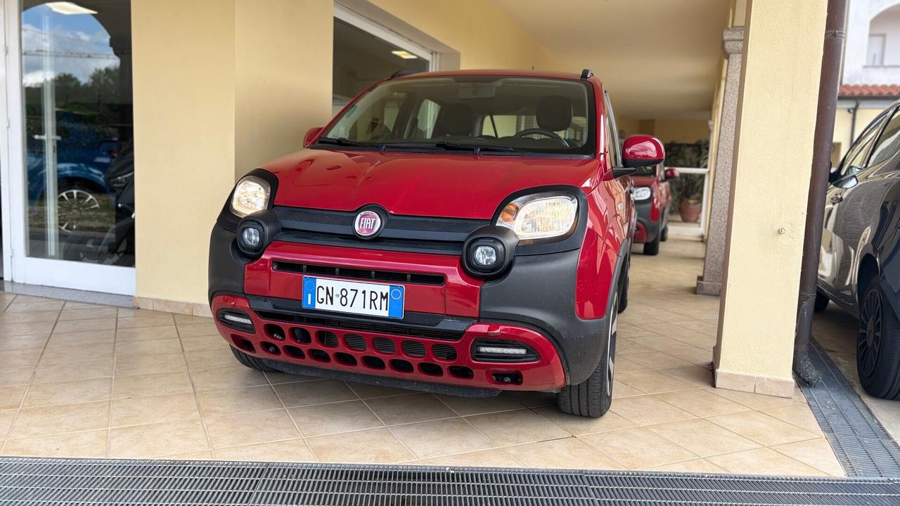 Fiat Panda Cross 1.0 FireFly S&S Hybrid