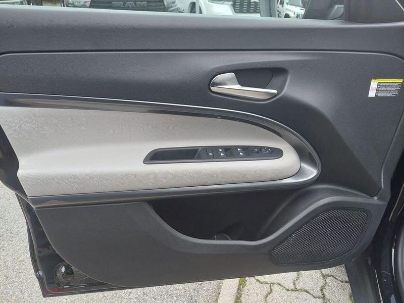 FIAT 600 600 Hybrid 100 CV DCT MHEV La Prima