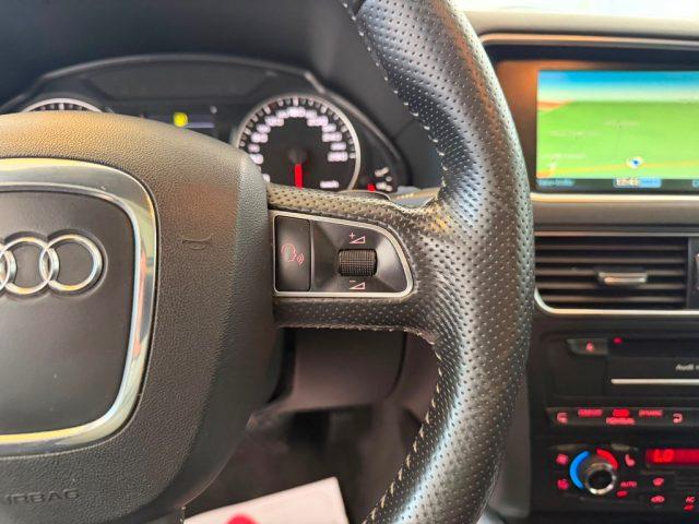 AUDI Q5 3.0 V6 TDI quattro S tronic //TETTO//NAVI//