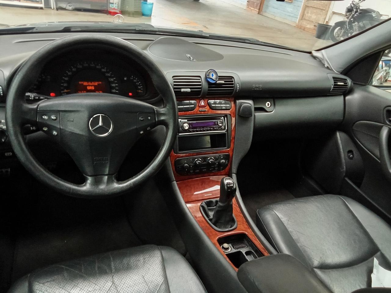 Mercedes-benz C 220 CDI