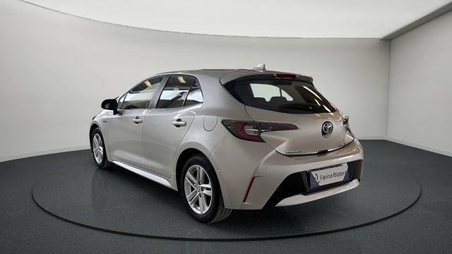 TOYOTA Corolla 1.8 Hybrid Dynamic NAVI CARPLAY CAMERA