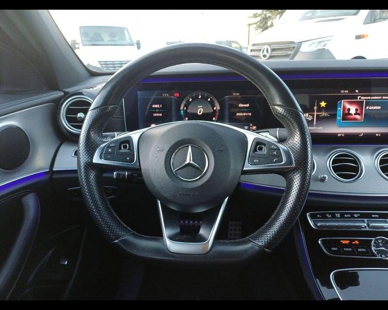 Mercedes-Benz Classe E E 220d 4Matic Premium