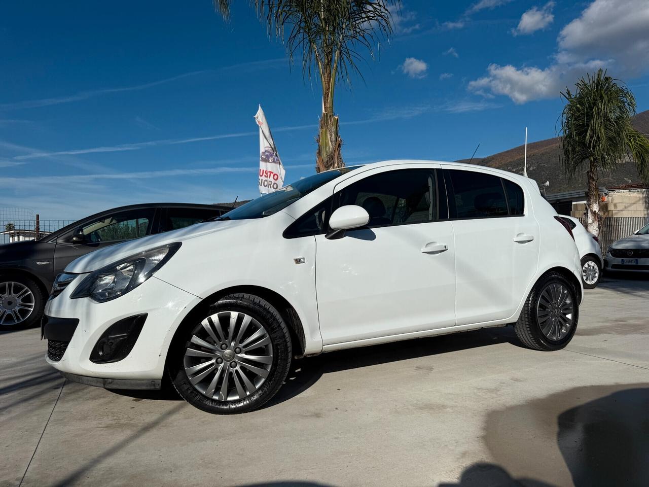 OPEL CORSA ANNO 12/2014 1.3 DIESEL 75 CV