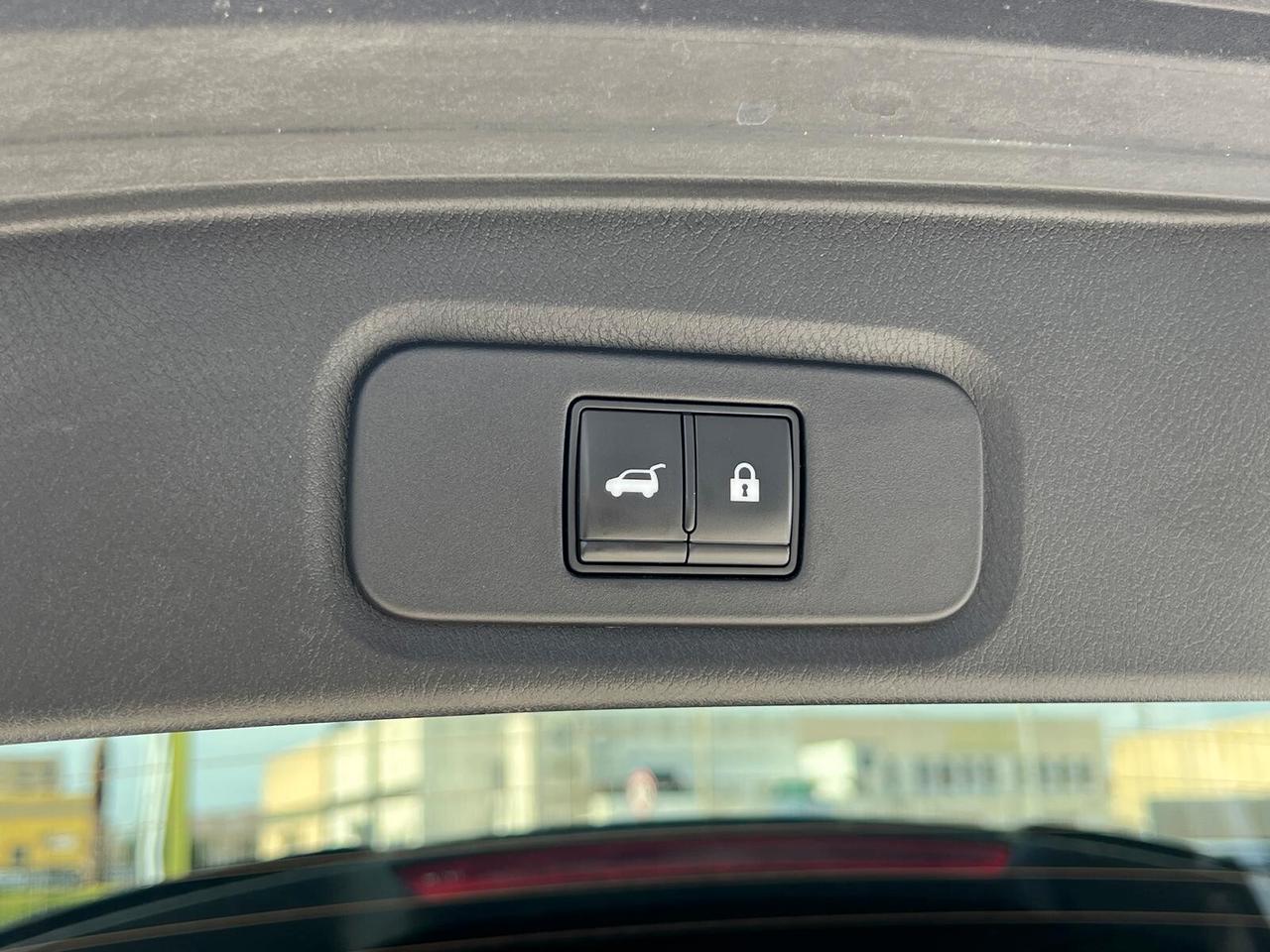 Nissan Qashqai MHEV 140 CV Tekna