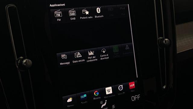 VOLVO XC40 T4 Recharge Plug-in Hybrid automatico Inscription