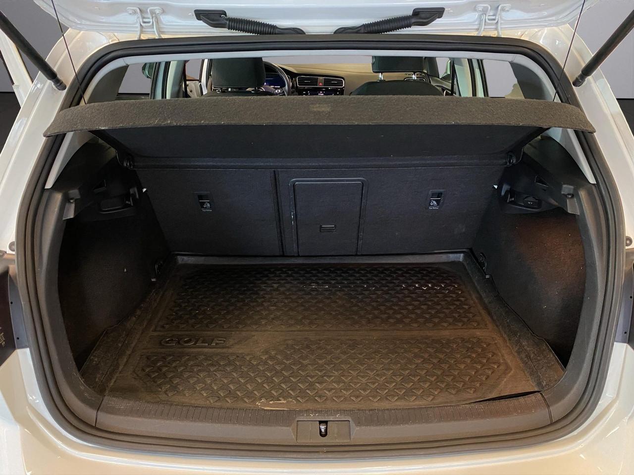 Volkswagen Golf 5p 1.6 tdi Highline 115cv