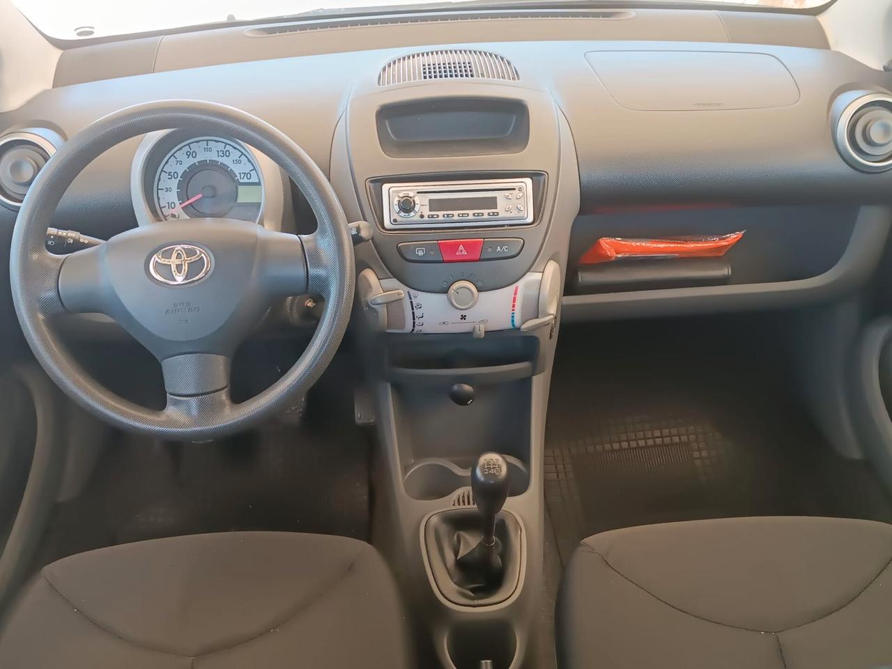 Toyota Aygo 1.0 5 porte Ok Neo Gar Rate