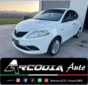 Lancia Ypsilon 1.2 69 CV 5 porte Platinum