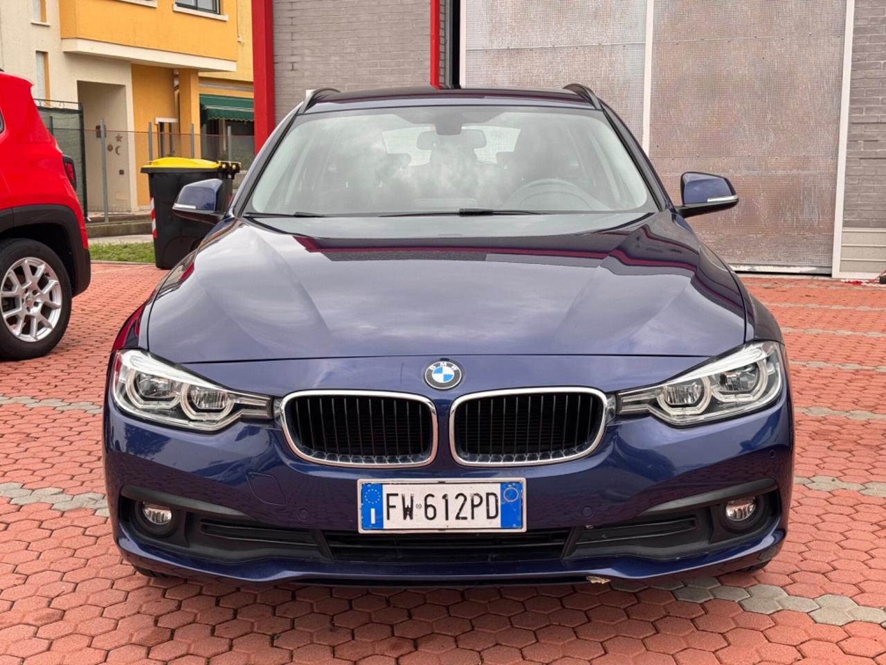 Bmw 320 320d Touring Business Advantage aut.