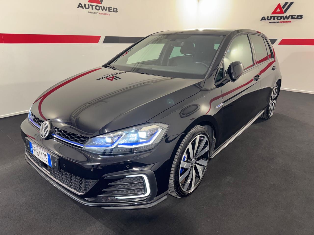 Volkswagen Golf GTI GTE DSG 5p. Plug-In-Hybrid