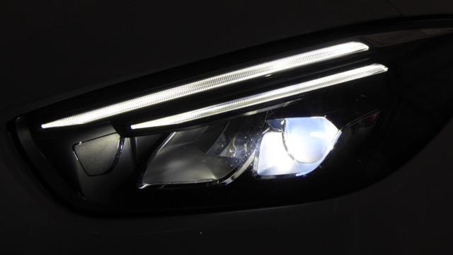 MERCEDES-BENZ B 180 d Automatic AMG