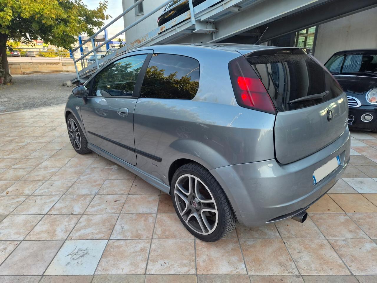 Fiat Grande Punto 1.9 MJT 130 CV 3 porte Sport
