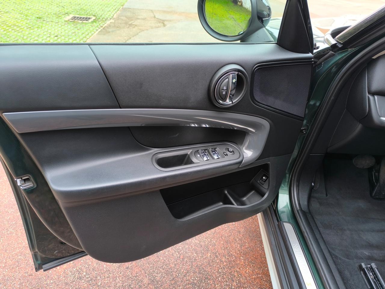 Mini Cooper S Countryman 1.5 SE Hype ALL4 Automatica