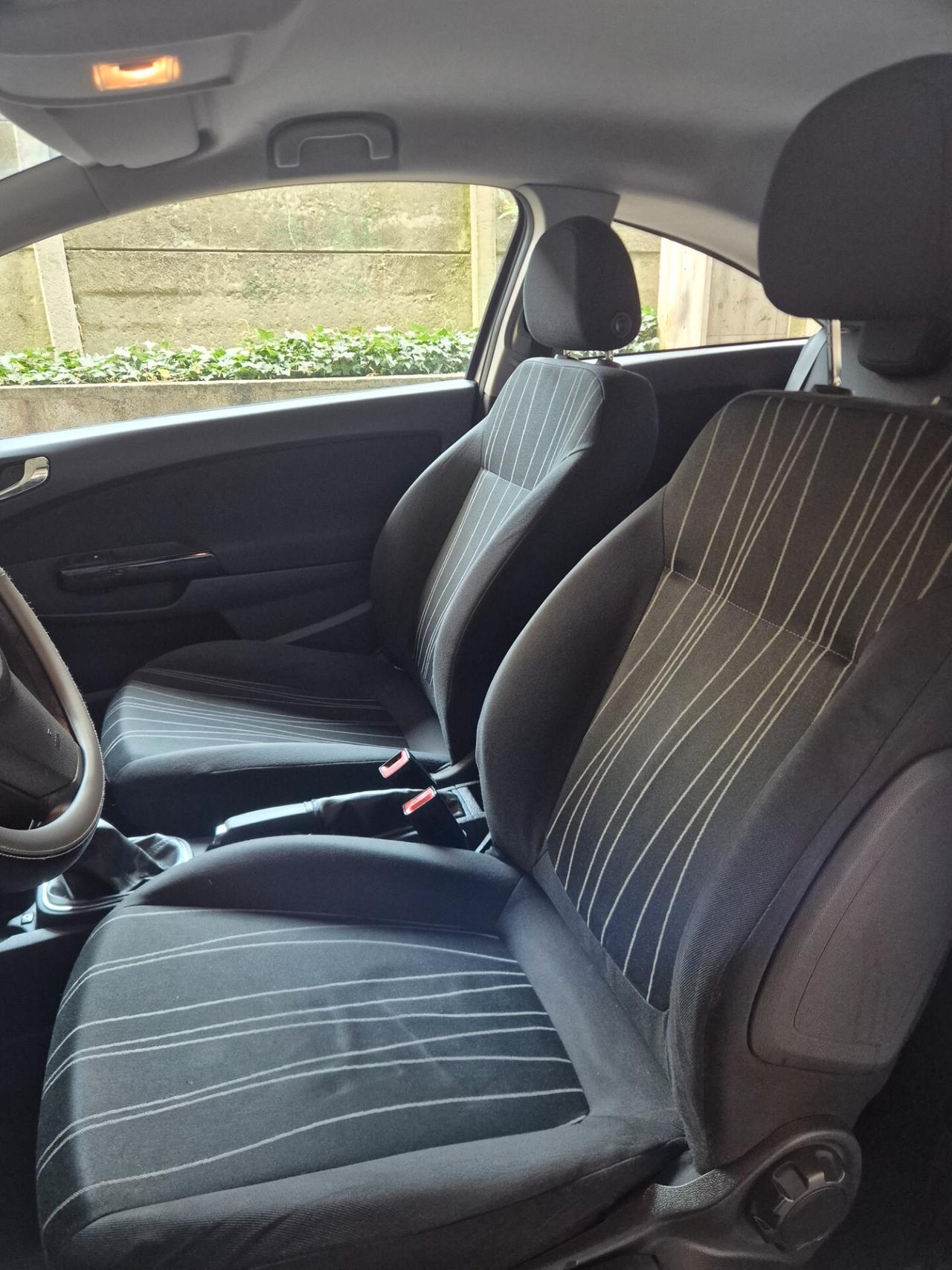 OPEL CORSA 1.4 BENZINA SPORT NEO PATENTATI