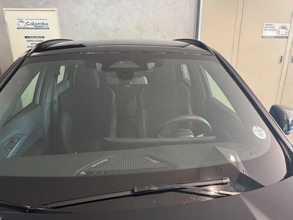 BMW X1 sdrive18i MSport auto Navi Led Cam App conn 18" Neopat
